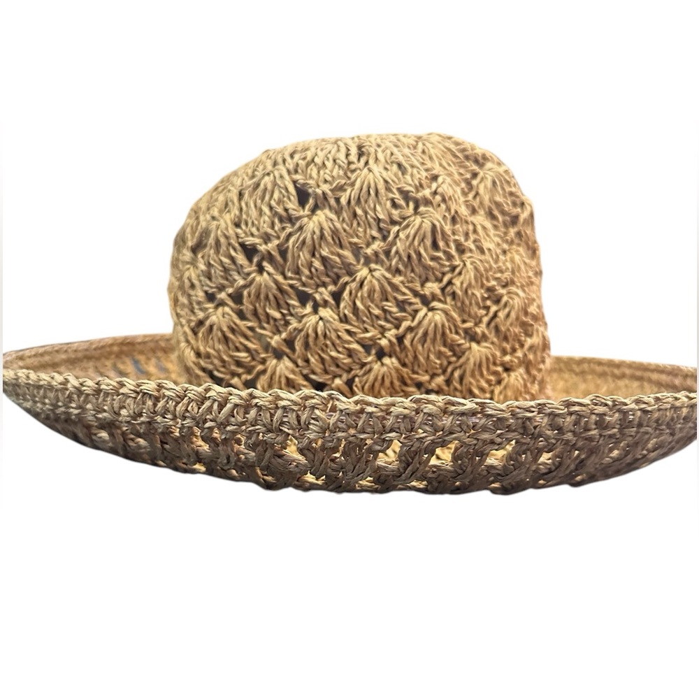 Banana Republic Crochet Bucket Hat Color Tobacco - Picture 4 of 4